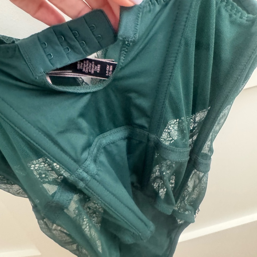 Victoria's Secret Dark Green Lace Bodysuit - Picture 4 of 5